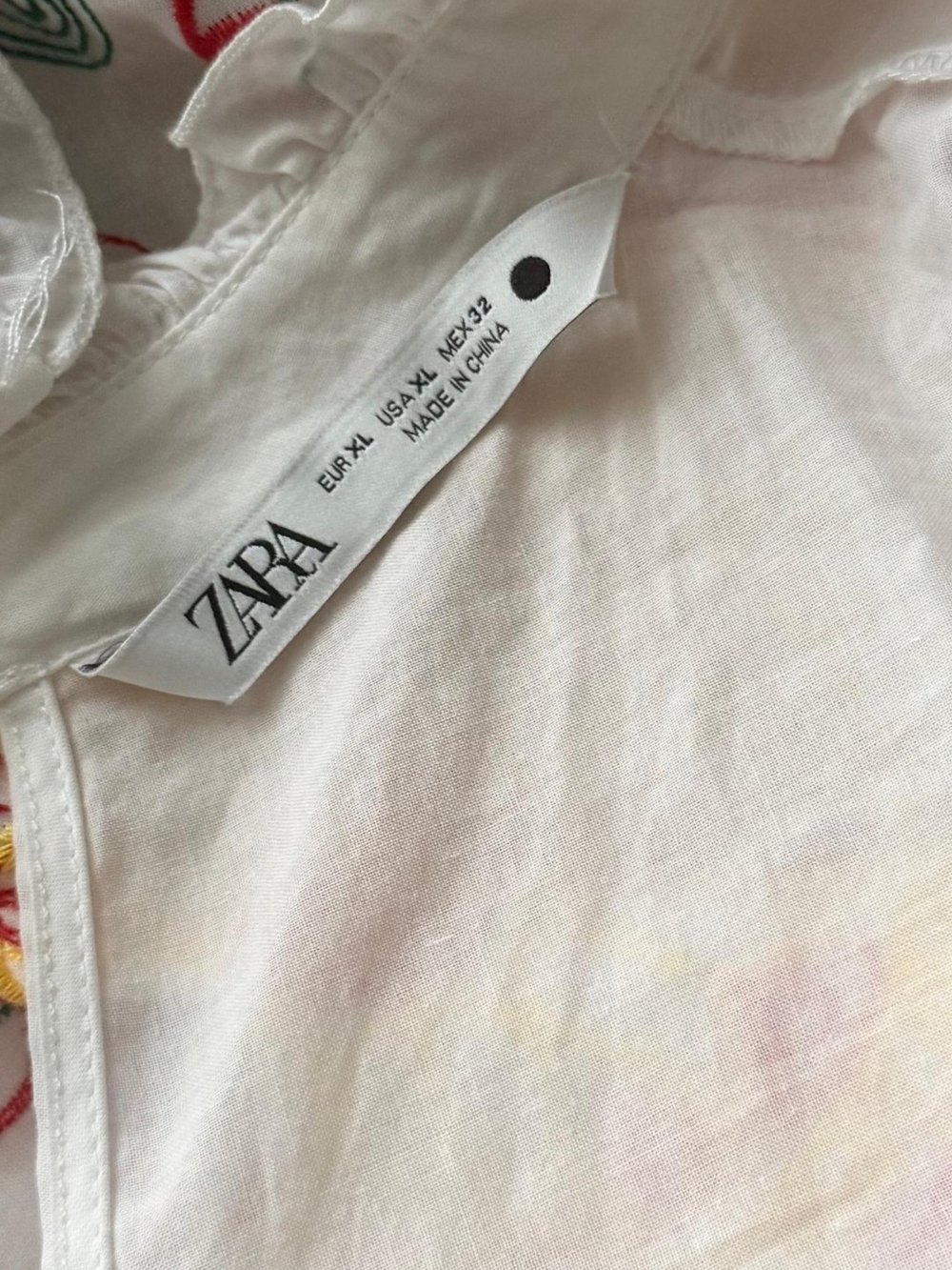 Zara Embroidered Dress . Size XL - Picture 3 of 3